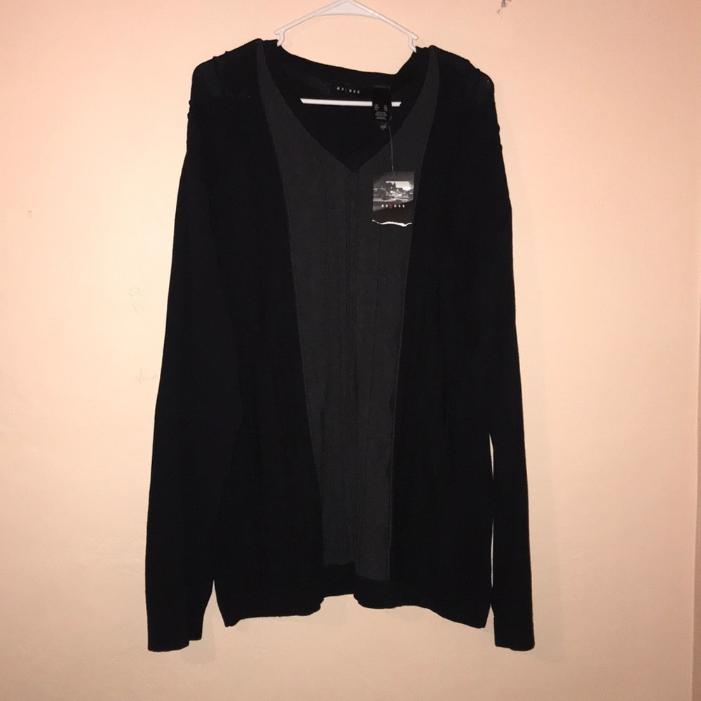 Access | Men V-Neck Sweater